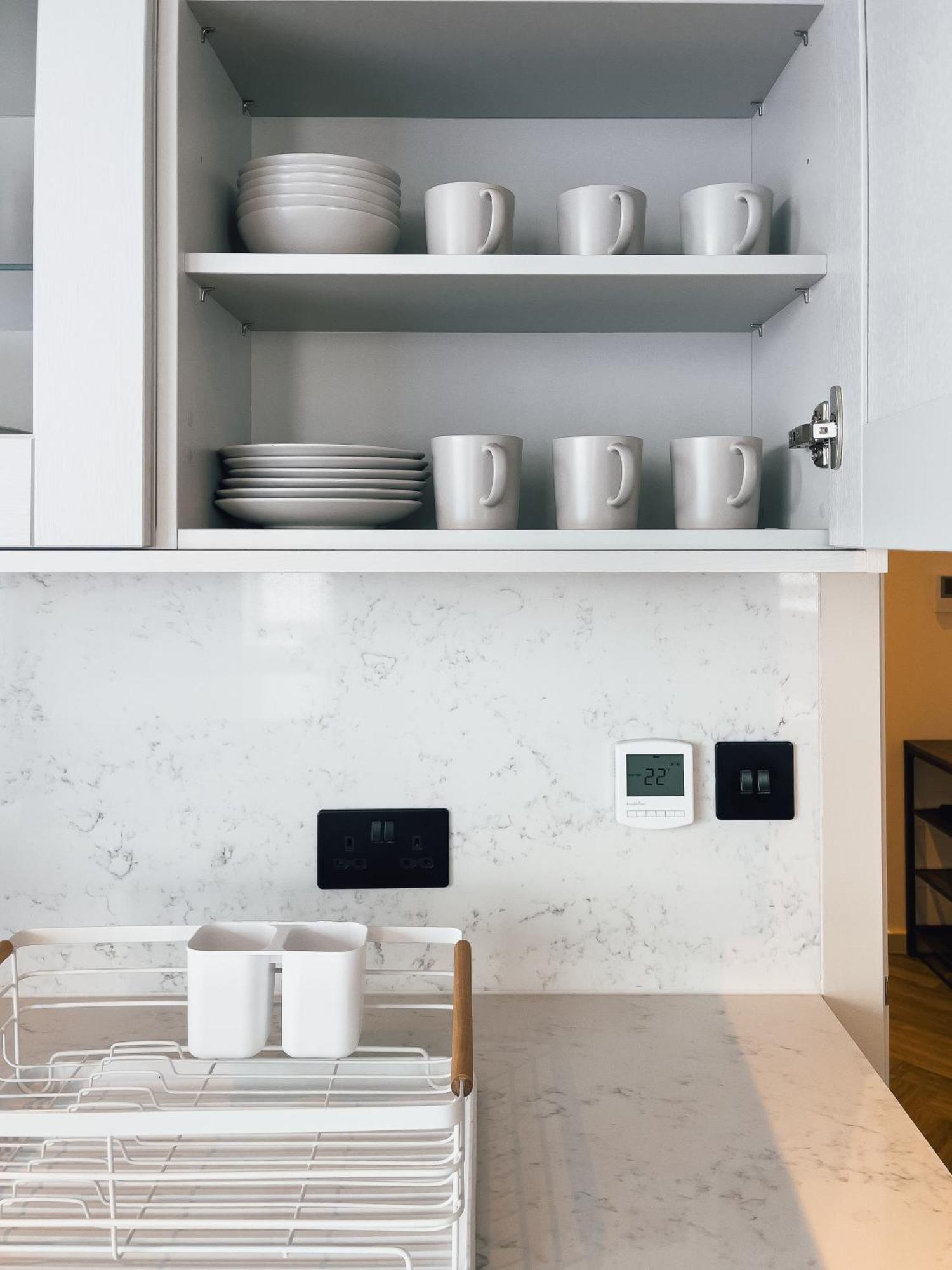 Apartment Luxe Penthouse Retreat: With Free Parking! *